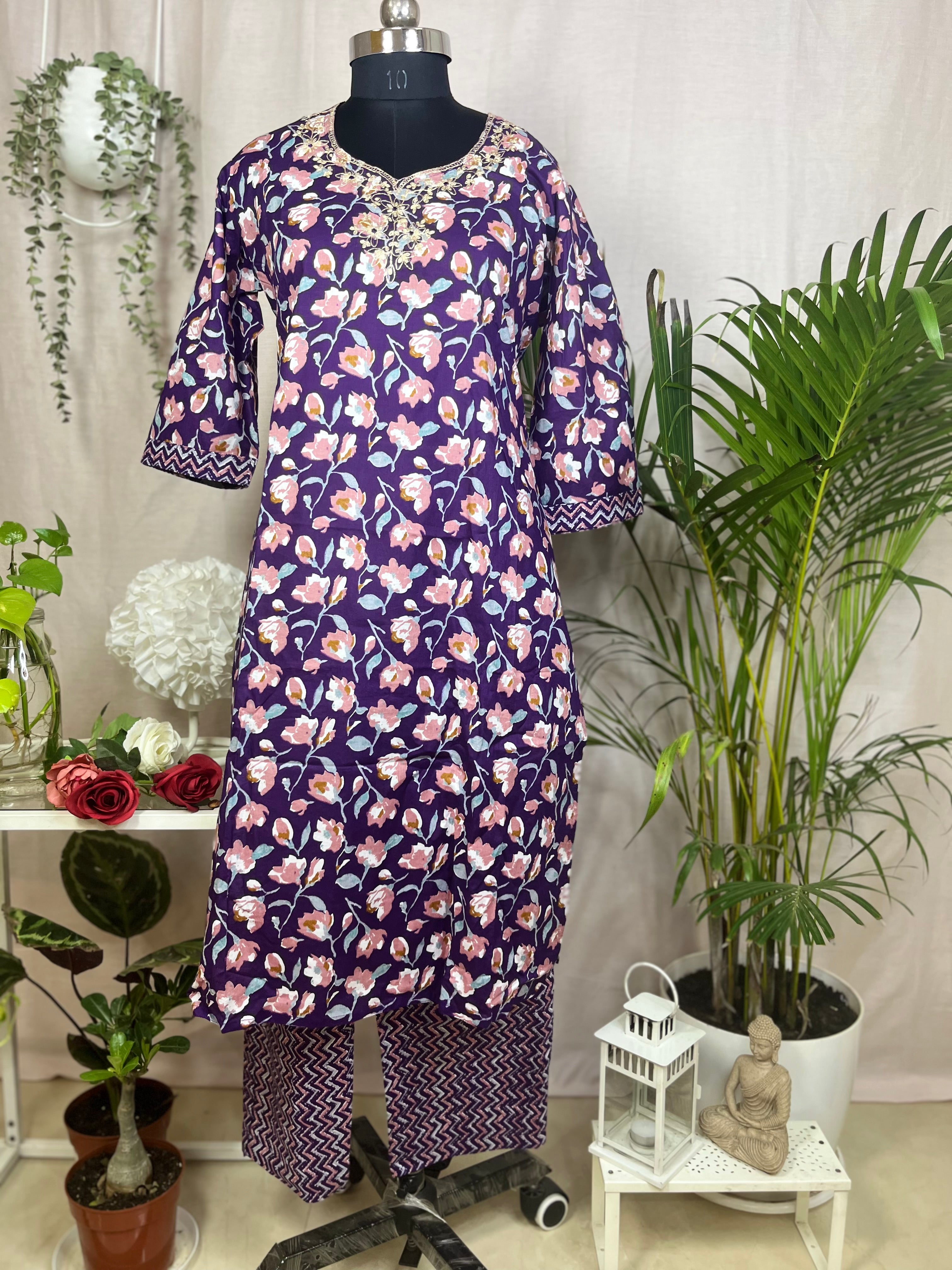 Nivya Floral  3 Pcs Suit Set