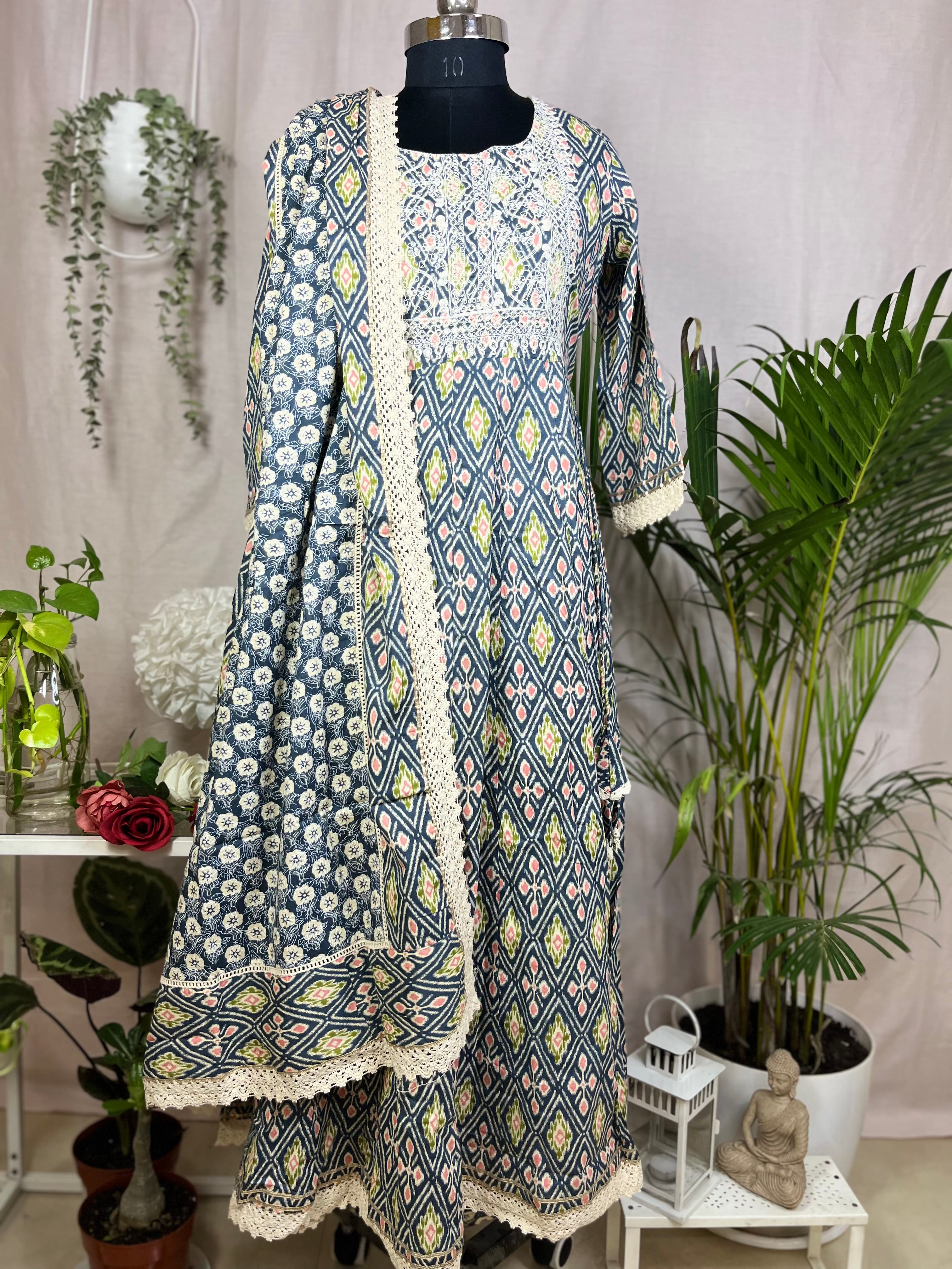 Vihana Indigo Ikat 3 Pcs Suit Set