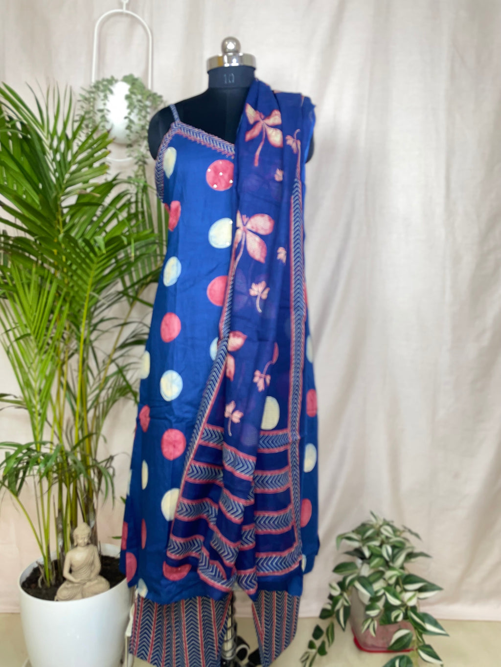 Devanshi Indigo 3-Piece Spaghetti Set