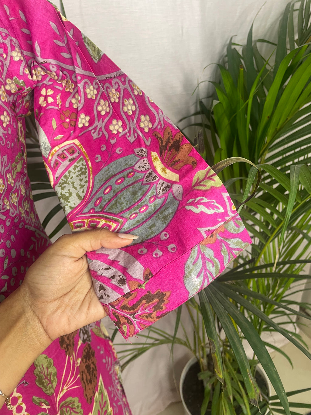 Aarohi Pink Garden Cotton 3 Pcs Suit Set