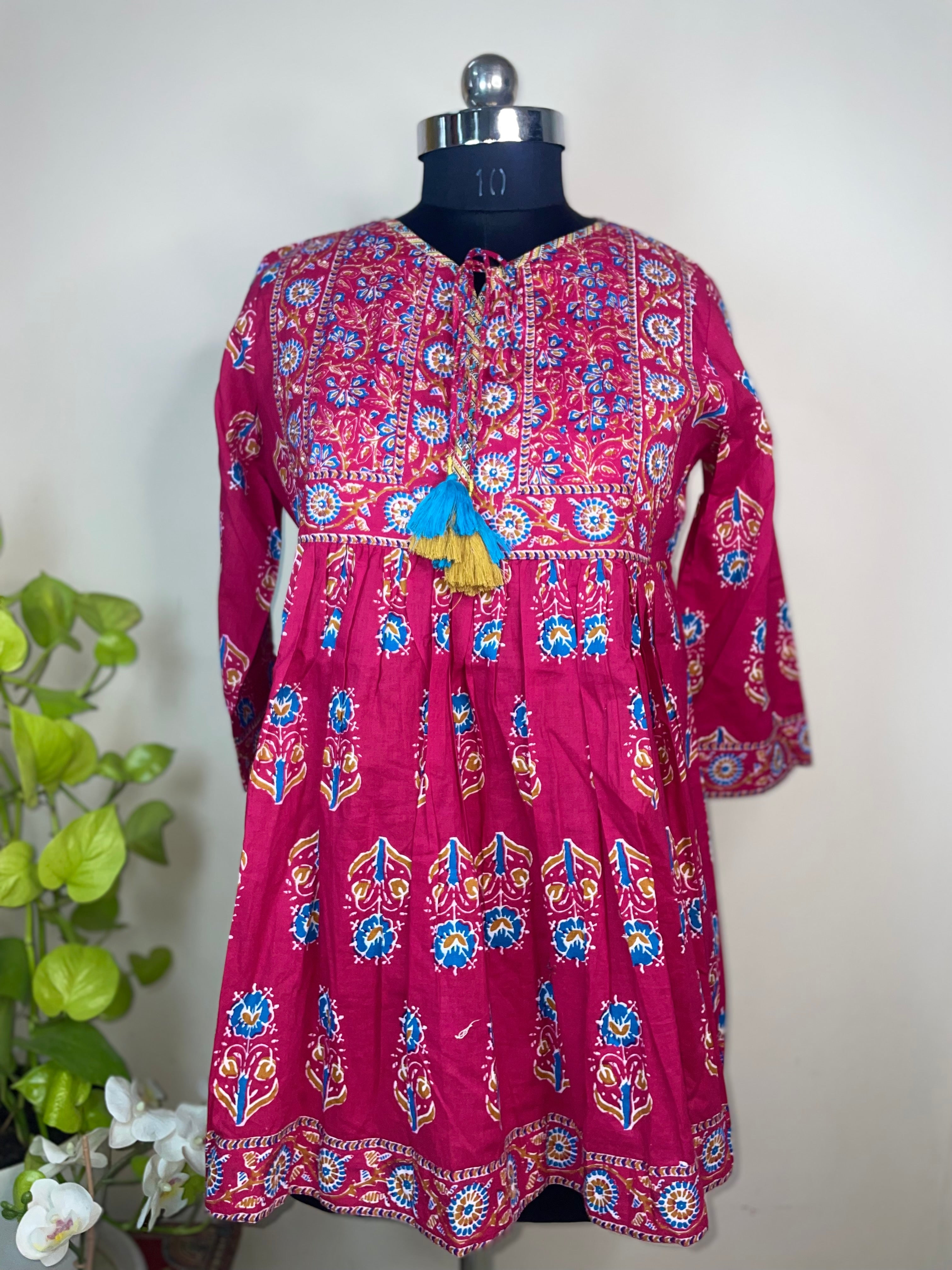 Berry Pop Top, Short Kurti