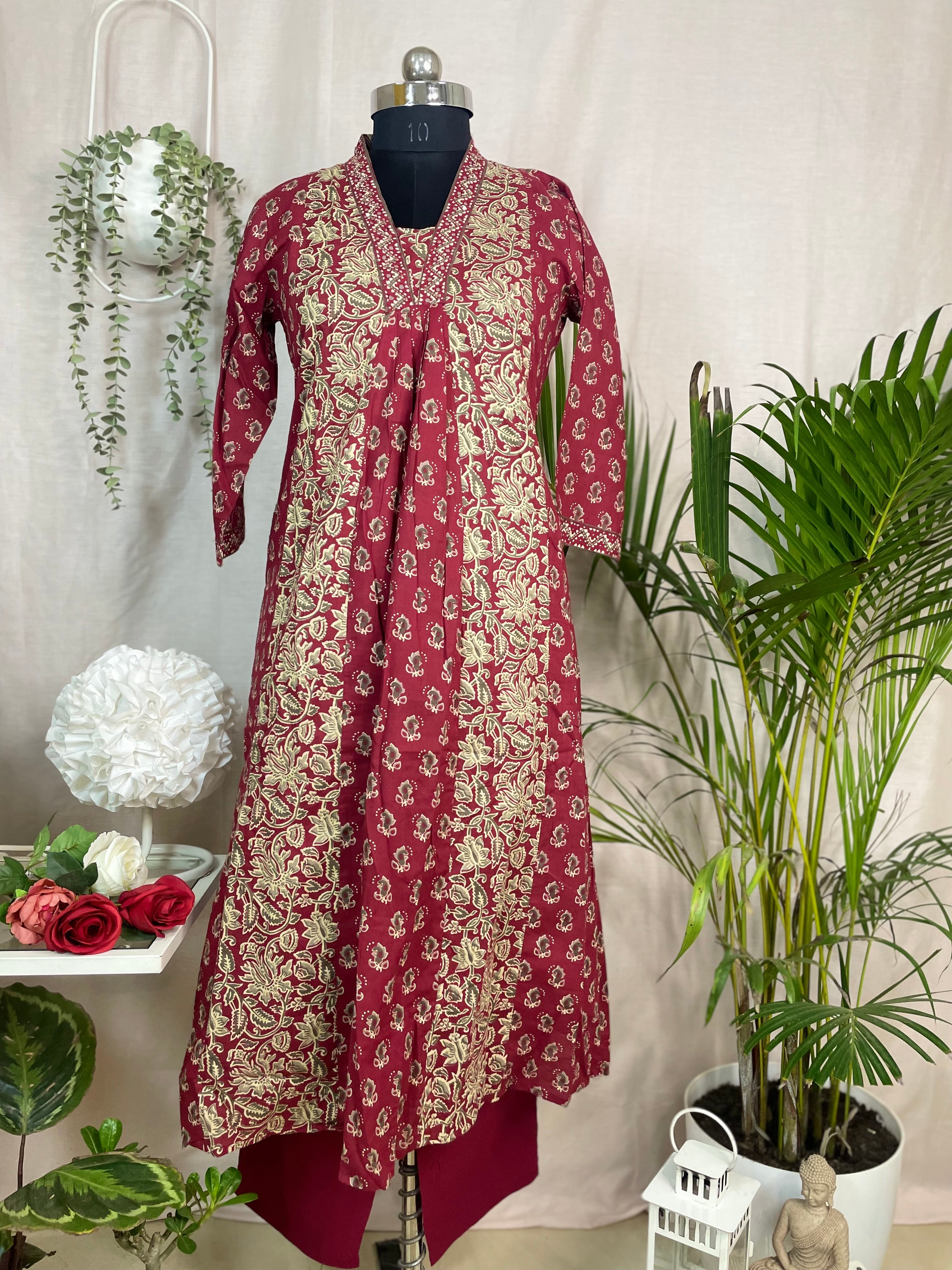 Aarna Maroon 3 Pcs Suit Set