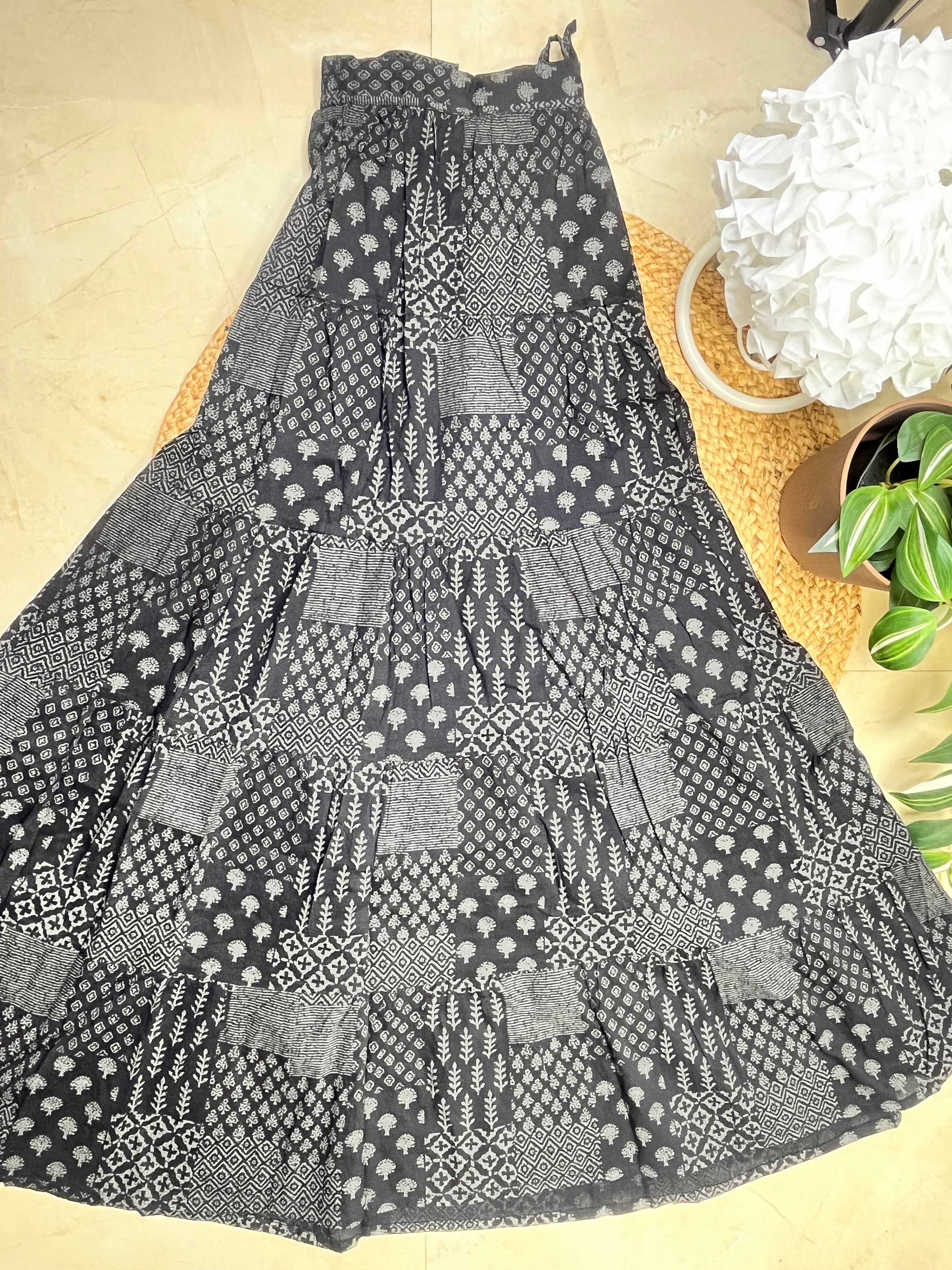 Charcoal Short Cropped Top Paired with Flared Long Black Skirt