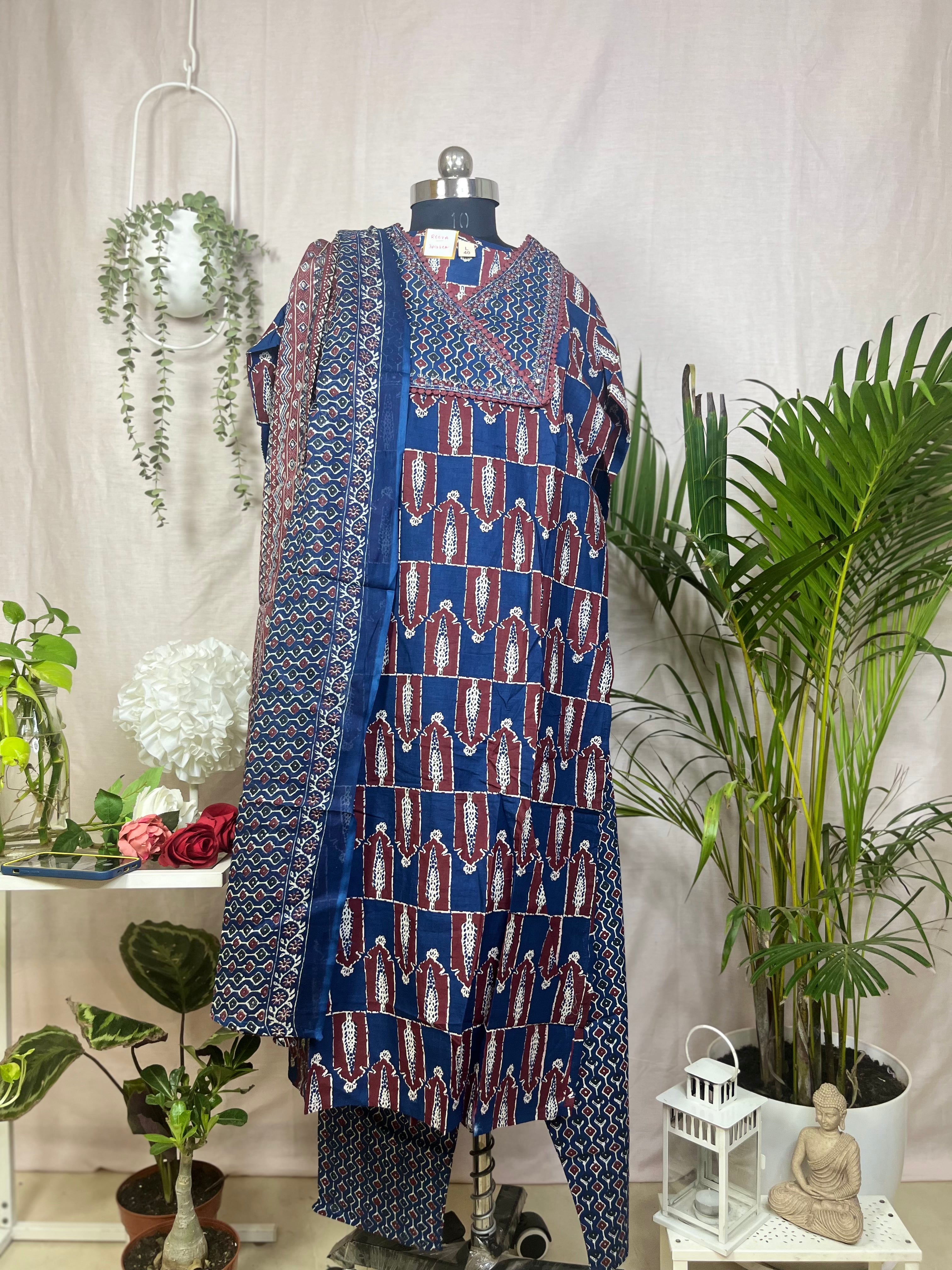 Vaani Navy Maroon Cotton 3 Pcs Suit Set